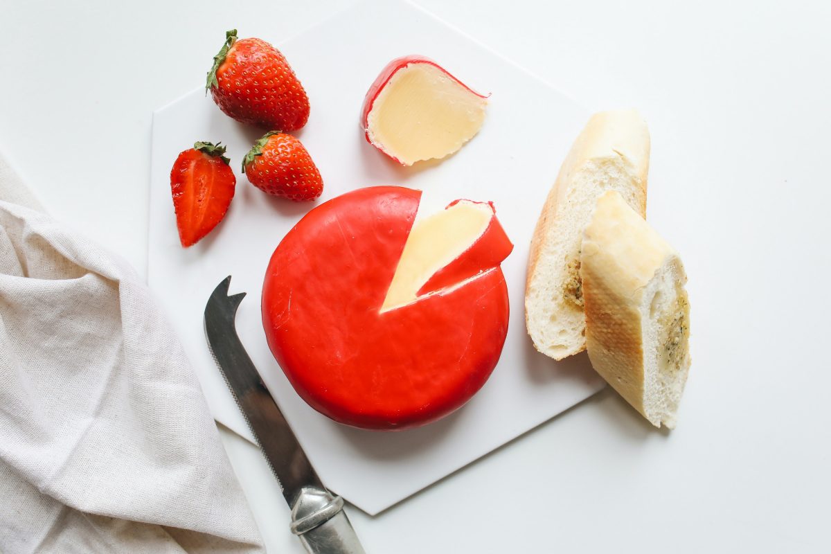 Sūris – ne tik pikantiškiems, bet ir saldiems patiekalams