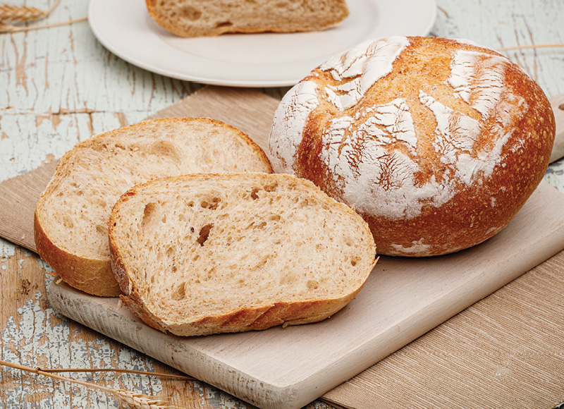 Šviesi duona su kvietiniais visų grūdo dalių miltais, 230 g, 2,65 Eur/kg. A (1) lygio parduotuvėse