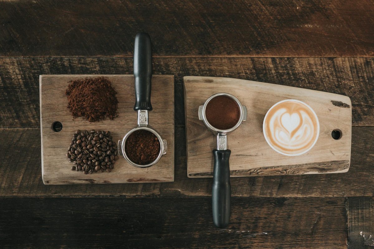 Tamsiais rudens rytais geriausiai pažadina kava: kuo ypatingos skirtingos jos rūšys ir kada geriausia ja mėgautis?