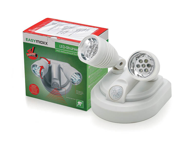 Šviestuvas EASY MAXX LED 2IN1
			, 
				 1 vnt. A lygio parduotuvėse Pasiūlymas galioja iki 2022 08 14 d.