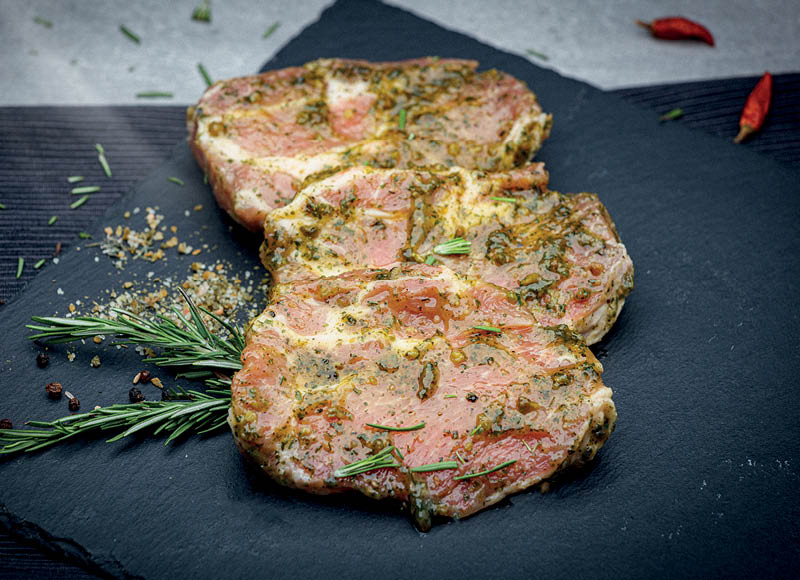 Marinuotai ŽALIOJI kiaulienos sprandinei be kaulo
,
(sveriamoje vitrinoje) 1 kg. A lygio parduotuvėse Marinuotai ŽALIOJI kiaulienos sprandinei be kaulo
,
(sveriamoje vitrinoje) 1 kg. A lygio parduotuvėse