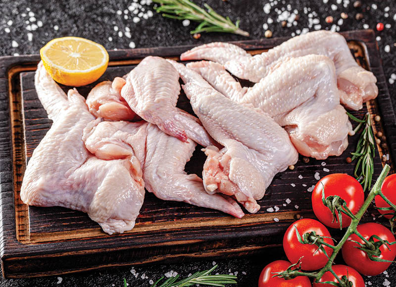Šviežiems viščiukų broilerių sparneliams
			, 
				 (sveriamoje vitrinoje, užauginta be antibiotikų) 1 kg. A lygio parduotuvėse