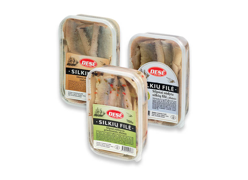 Silpnai sūdyta silkių filė DESĖ aliejuje
			, 
				 700 g, 3 rūšių. 5,13 Eur/kg