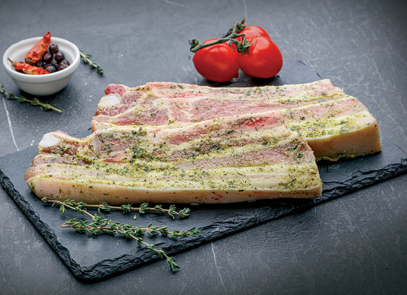 Marinuota žalioji kiaulienos šoninė su kaulu
,
(sveriamoje vitrinoje) 1 kg. A lygio parduotuvėse Marinuota žalioji kiaulienos šoninė su kaulu
,
(sveriamoje vitrinoje) 1 kg. A lygio parduotuvėse
