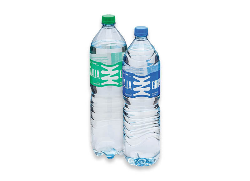 Vanduo ŽALIA GIRIA
			, 
				 1,5 l, 3 rūšių, 0,30 Eur/l (taros užstato vertė į gėrimo kainą neįskaičiuota)