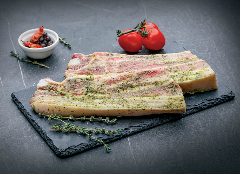 Marinuota ŽALIOJI kiaulienos šoninė su kaulu
,
(sveriamoje vitrinoje) 1 kg. A lygio parduotuvėse Marinuota ŽALIOJI kiaulienos šoninė su kaulu
,
(sveriamoje vitrinoje) 1 kg. A lygio parduotuvėse