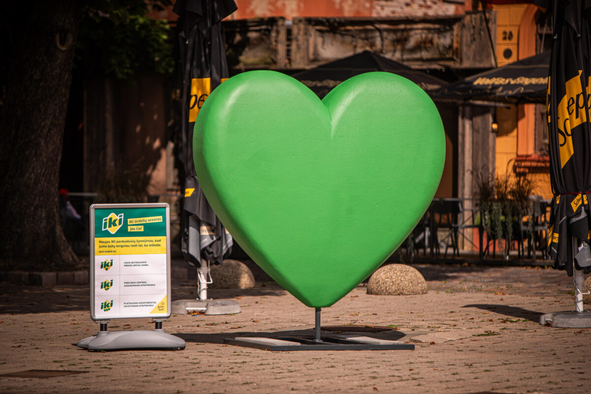 Trijuose miestuose išdygo „Iki“ širdelės – nufotografuokite ir geidžiamą prizą gaukite greičiau