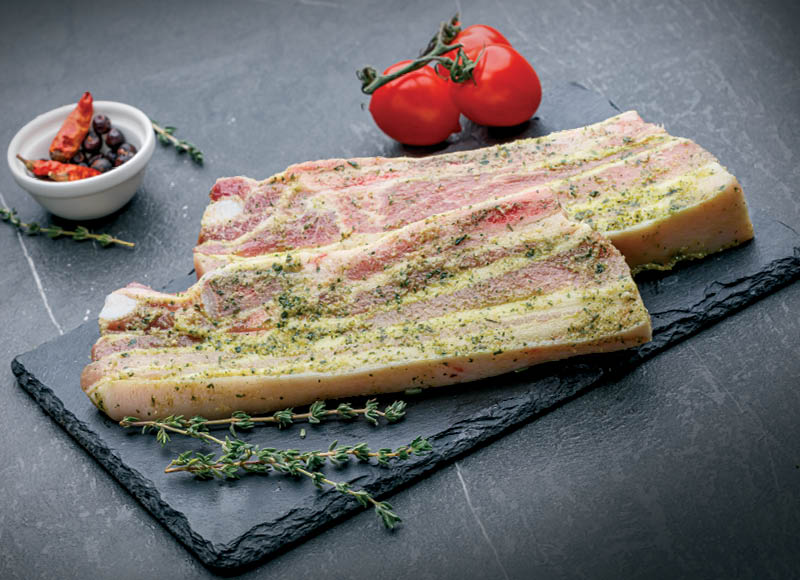 Marinuota ŽALIOJI kiaulienos šoninė su kaulu
,
(sveriamoje vitrinoje) 1 kg Marinuota ŽALIOJI kiaulienos šoninė su kaulu
,
(sveriamoje vitrinoje) 1 kg
