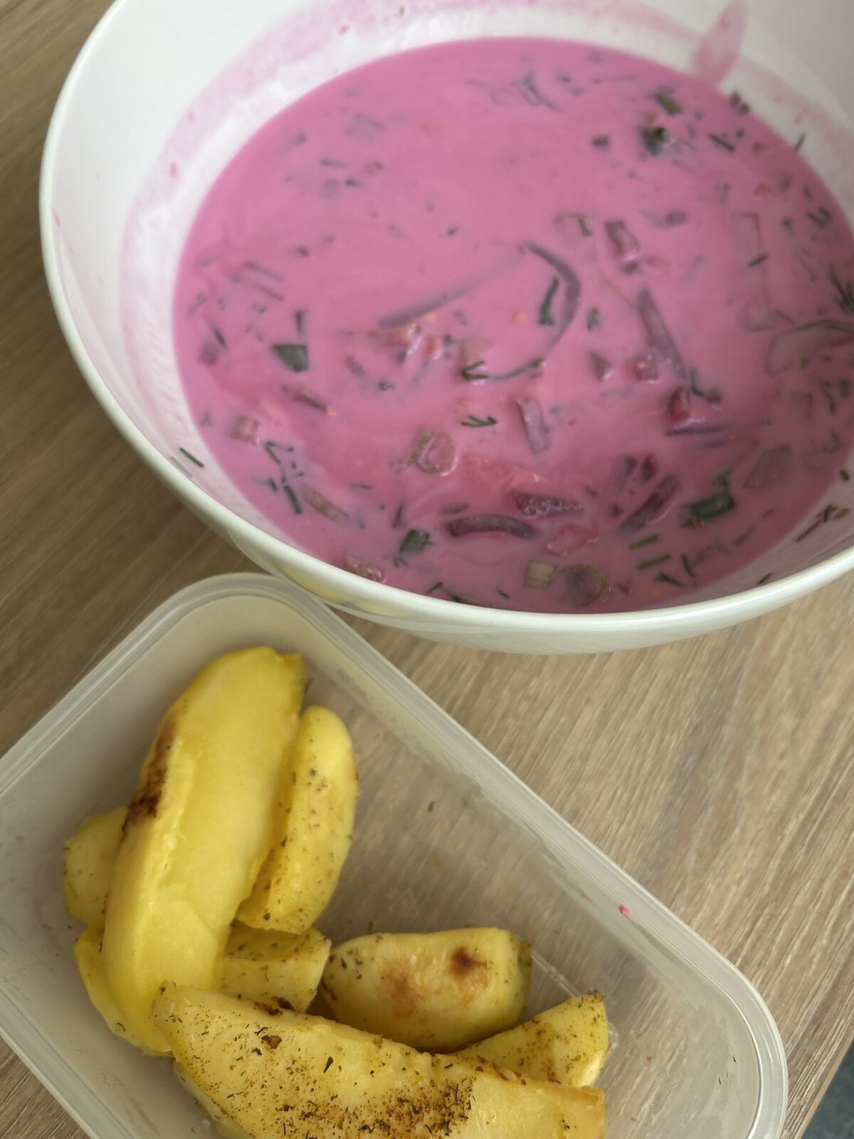 Šaltibarščiai tradiciškai