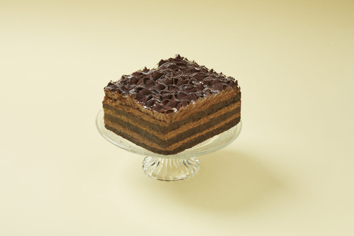 tortas-su-riesutais-noktiurnas