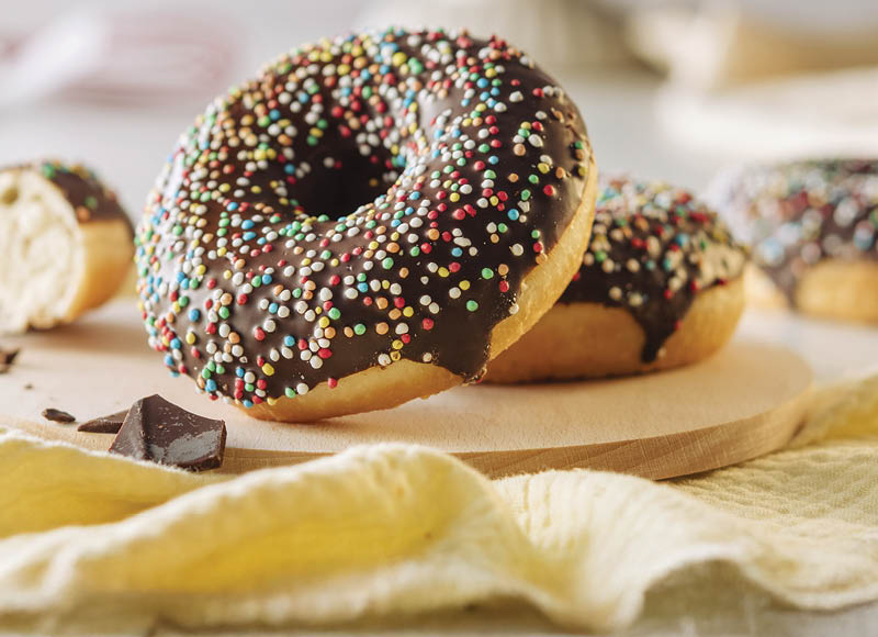 Juoda spurga DONUTS