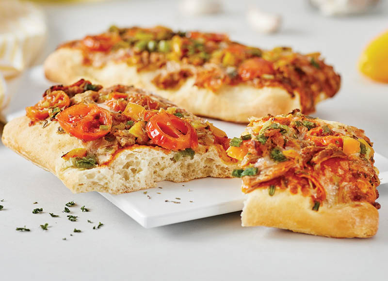 Picos užkandis DELICIO su plėšyta kiauliena ir daržovėmis