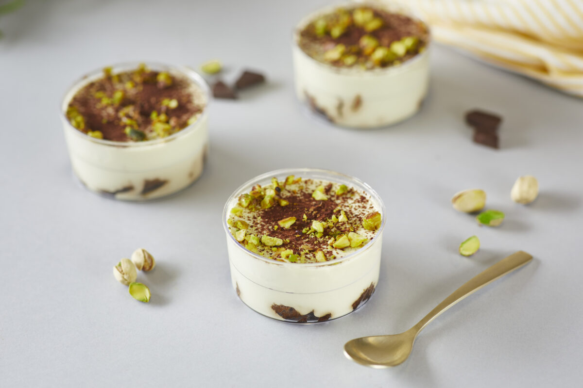 pistaciju-tiramisu-smaragdo-sodas