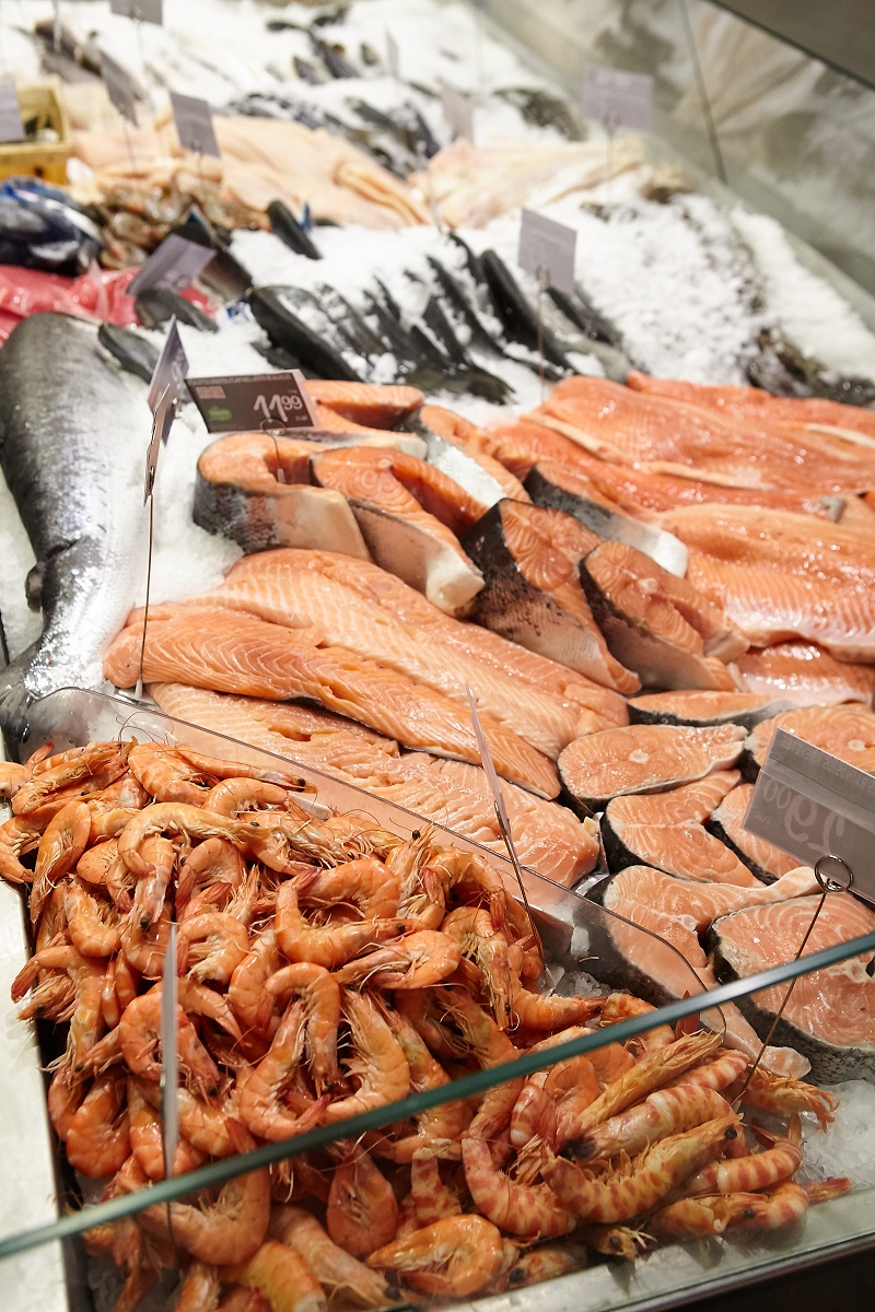 Žuvies mėgėjų dėmesiui – kada pirkti žuvį apsimoka?