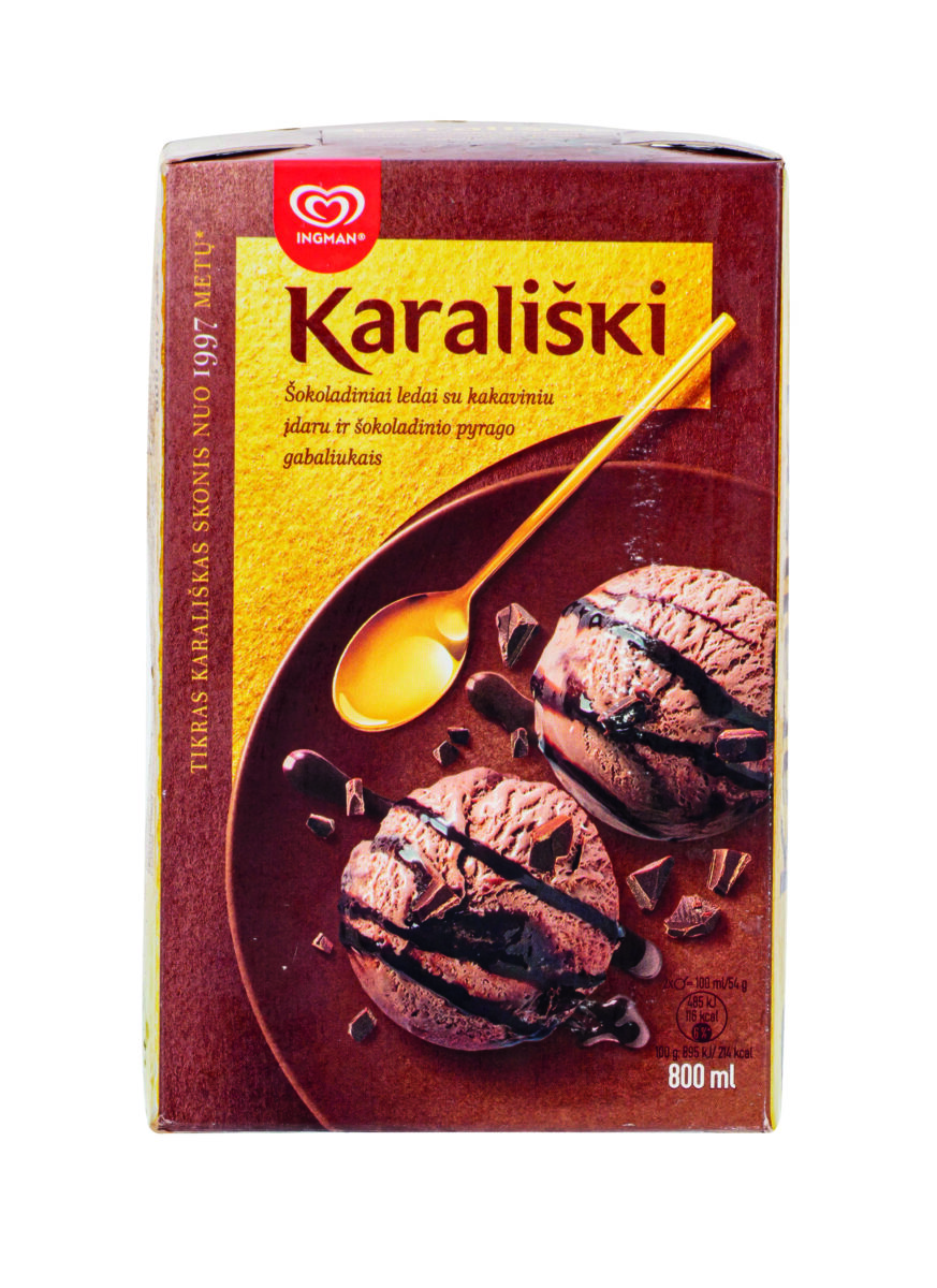 karameles-skonio-grietininiai-valgomieji-ledai-su-karameles-idaru-ir-lazdynu-riesutais-karaliski