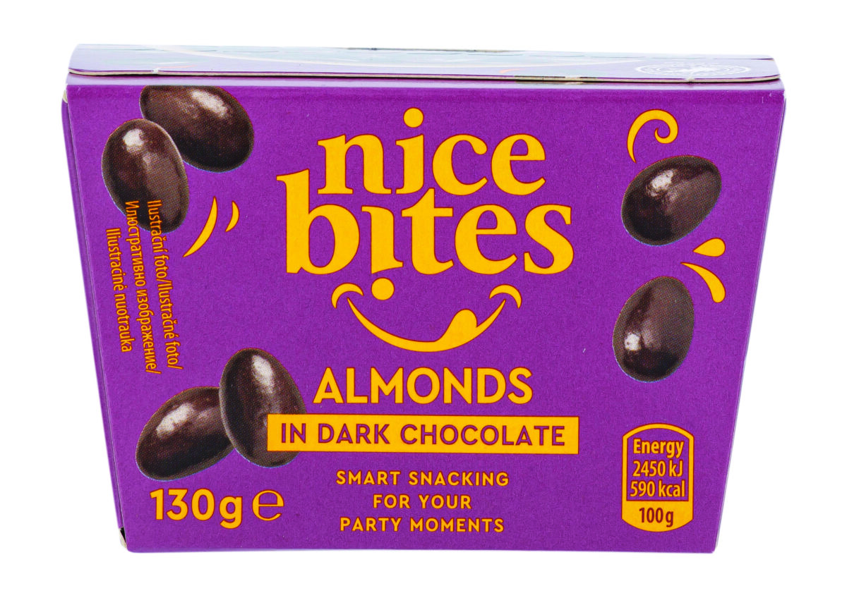 migdolu-riestutai-juodajame-sokolade-nice-bites