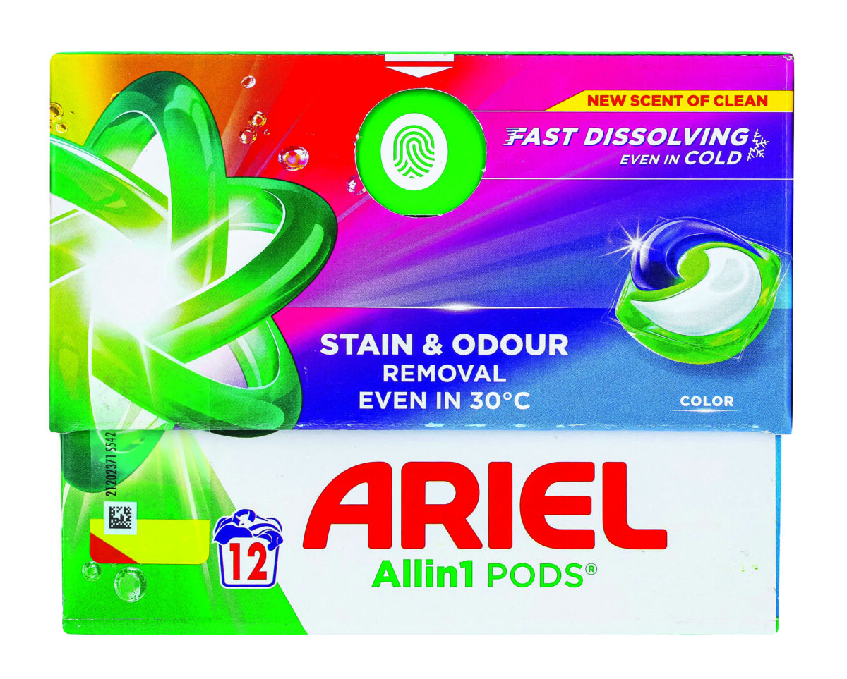 skalbimo-kapsules-ariel-color