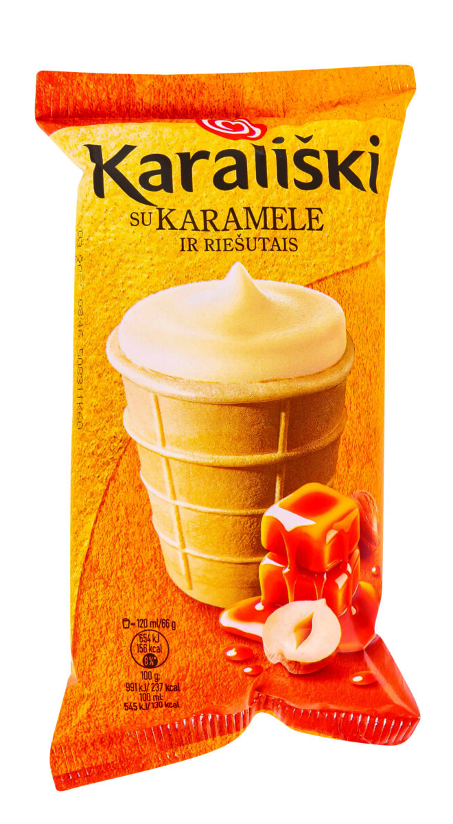 karameles-skonio-grietininiai-valgomieji-ledai-su-karameles-idaru-karaliski